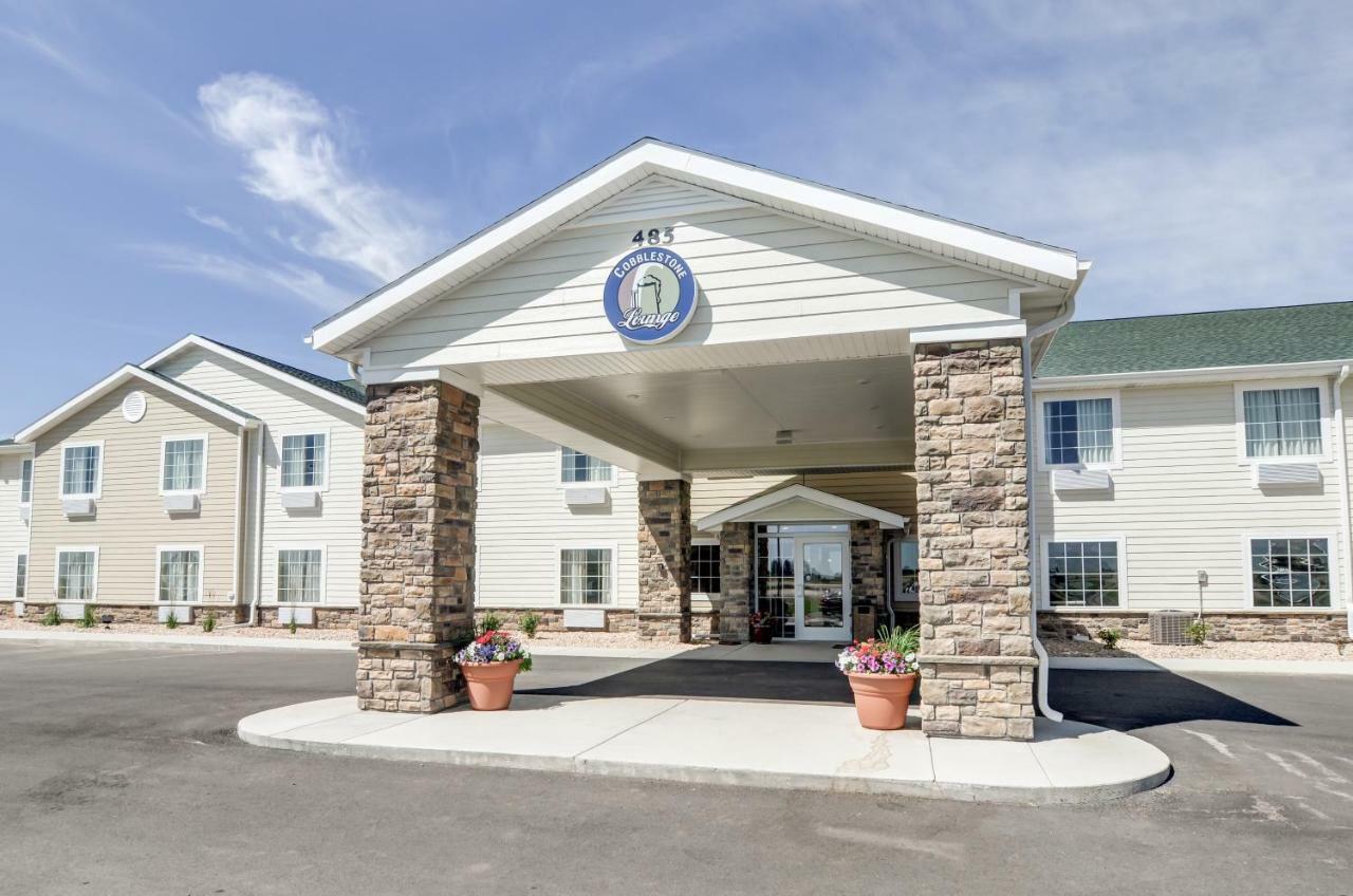 Cobblestone Inn And Suites - Eaton Bagian luar foto
