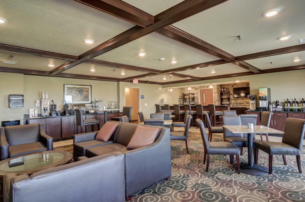 Cobblestone Inn And Suites - Eaton Bagian luar foto